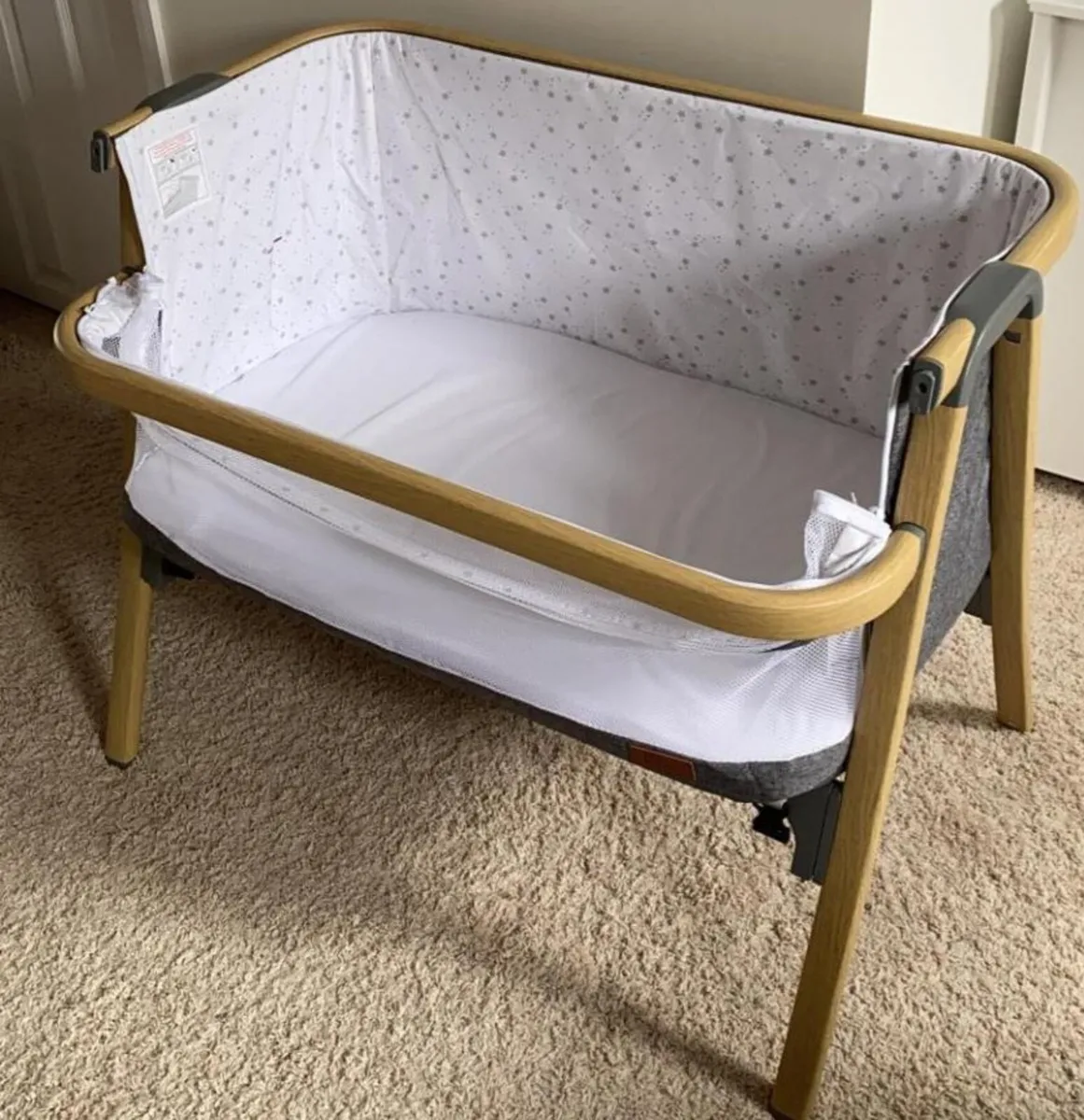 Baby elegance night night bedside crib - Image 2