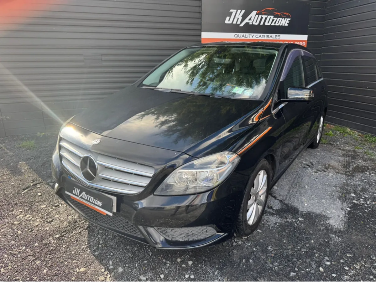 Mercedes-Benz B-Class 1.6 AUTO 5DR - Image 3
