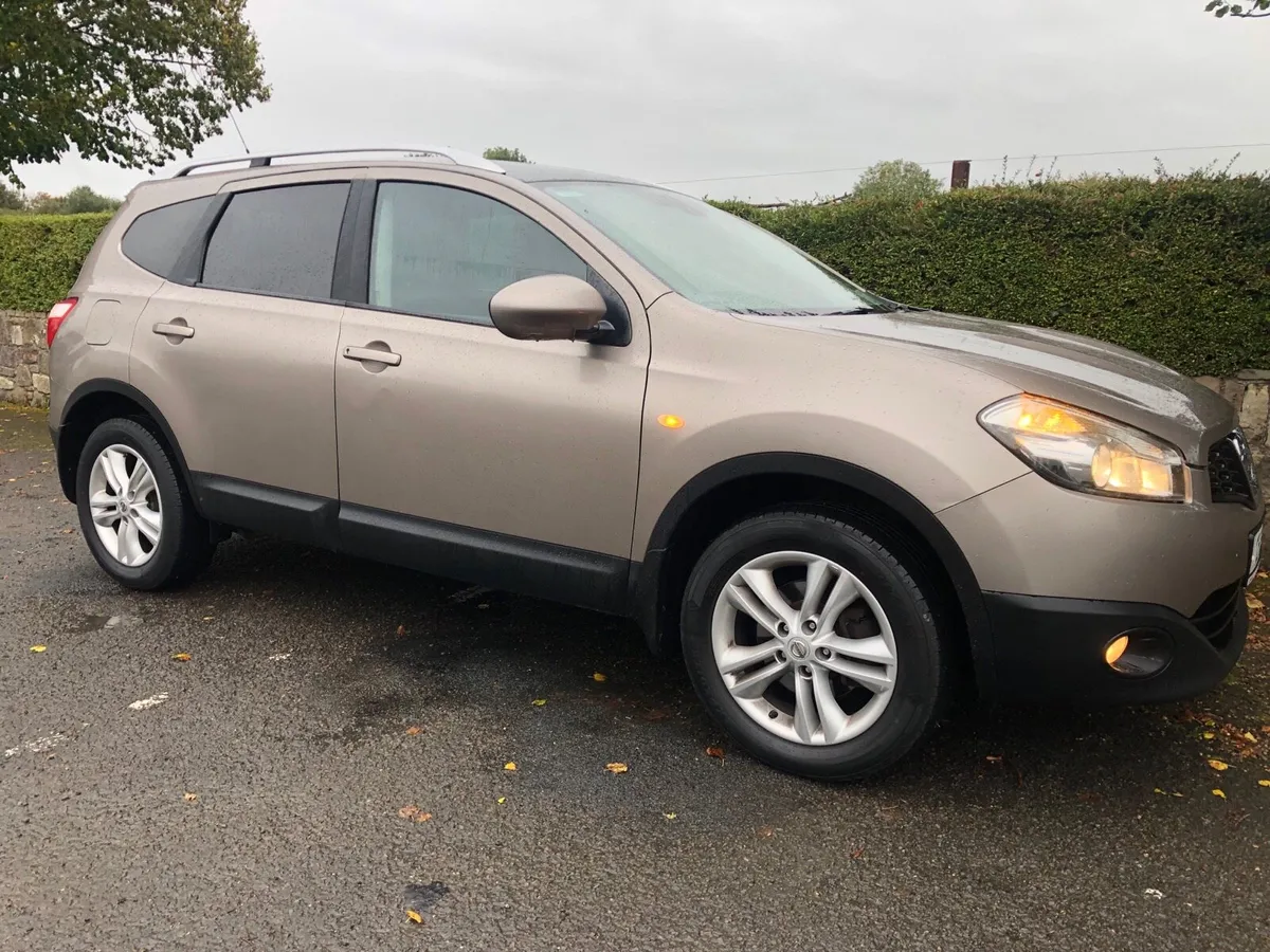 NISSAN QASHQAI 2+2 AS AS NEW FSH NCT & TAX - Image 1