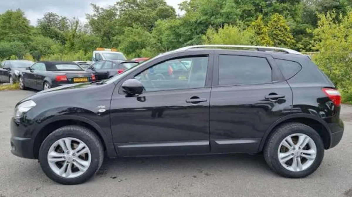 Nissan Qashqai 2010 - Image 1