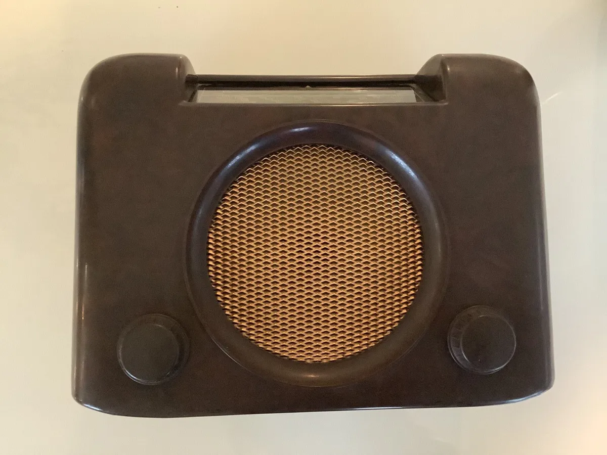 Vintage Bush Radios - Image 1