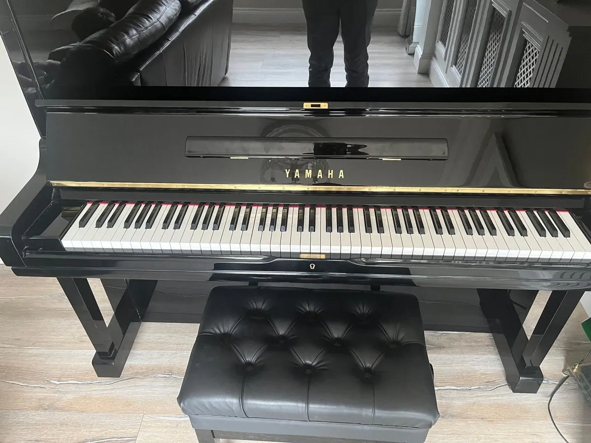 Yamaha Piano - Image 1