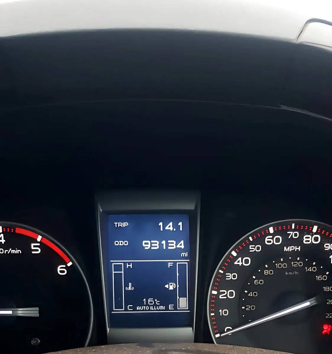 2014 Isuzu Dmax - Image 2