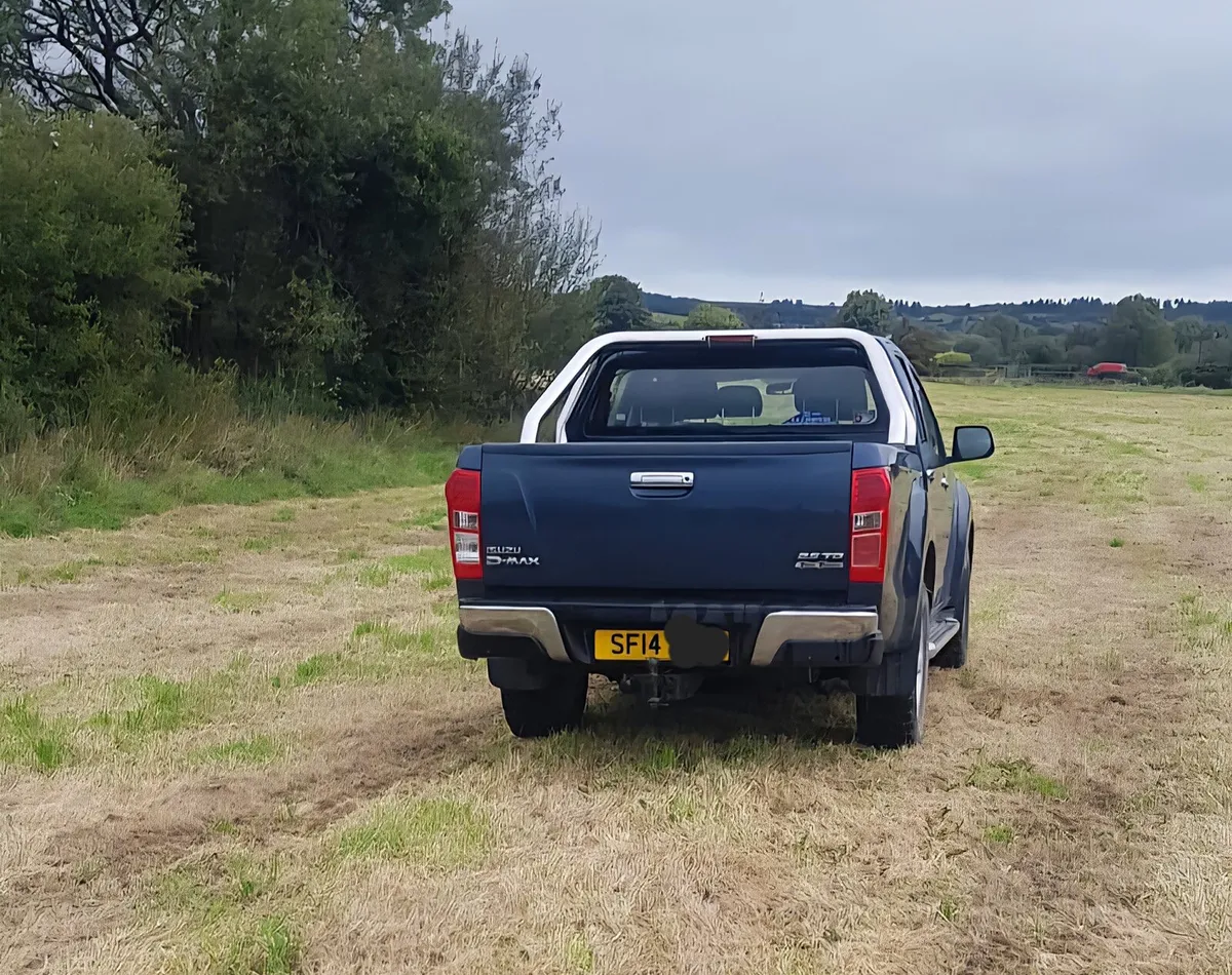 2014 Isuzu Dmax - Image 3