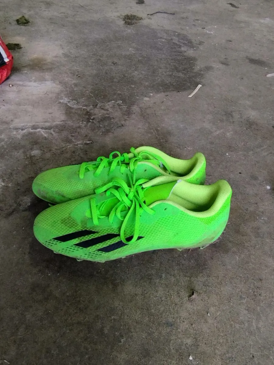 Football boots - Image 2