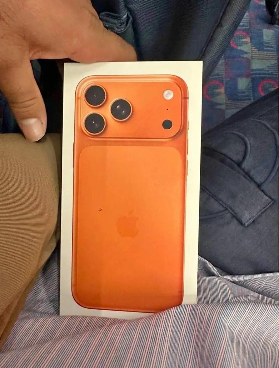 IPhone 17 Pro Max - Image 1