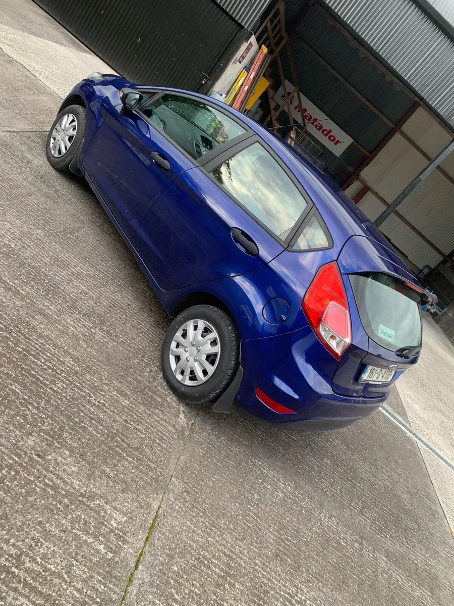 Ford fiesta - Image 3