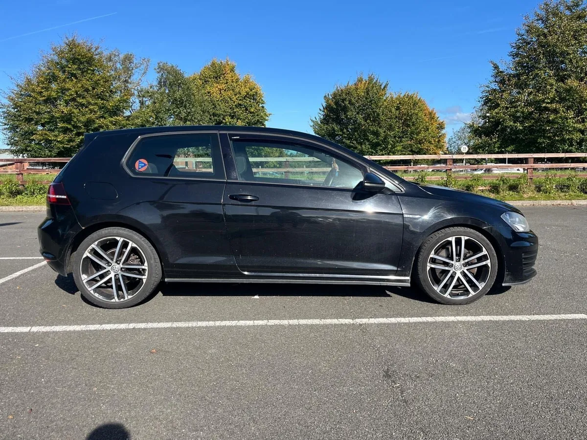 Volkswagen Golf GTD 2014 - Image 4
