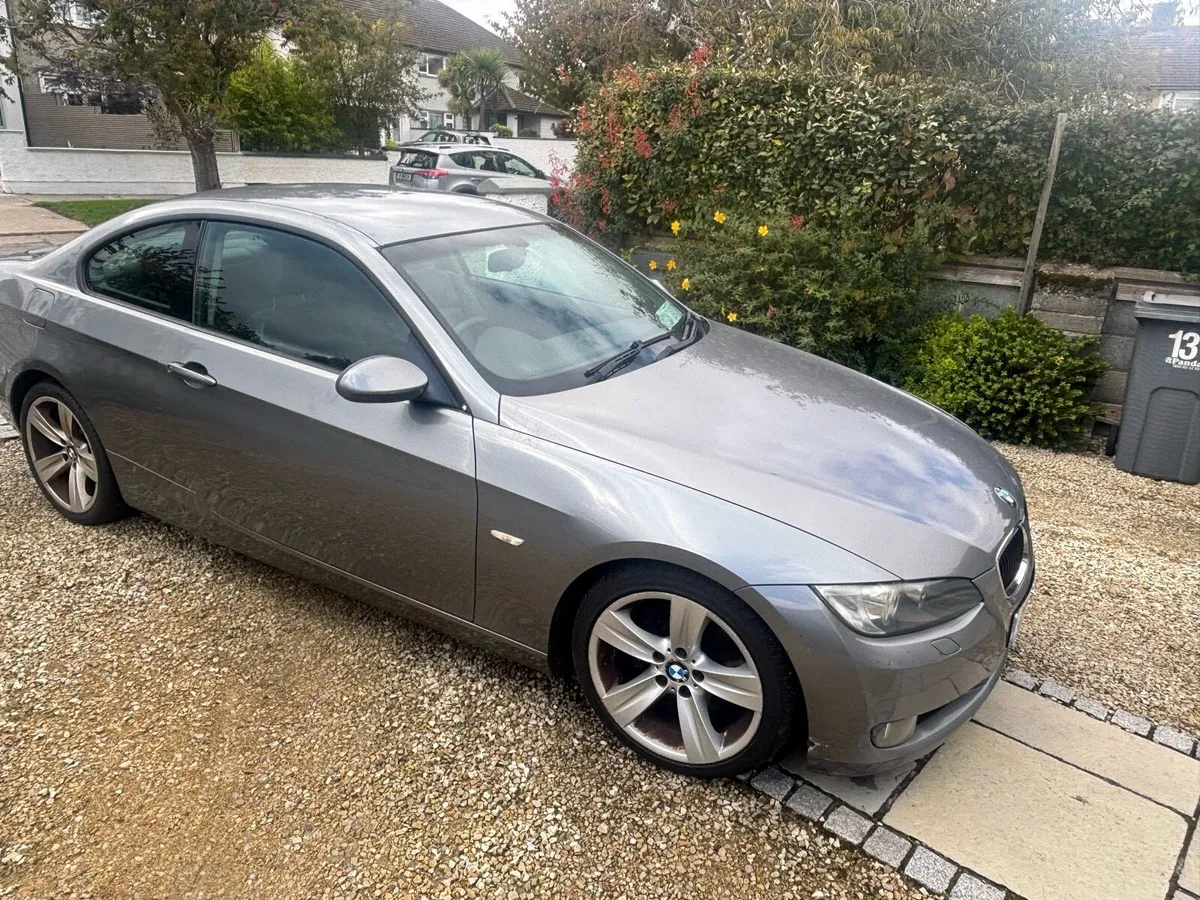 BMW 320d Coupe 2009 - Image 2