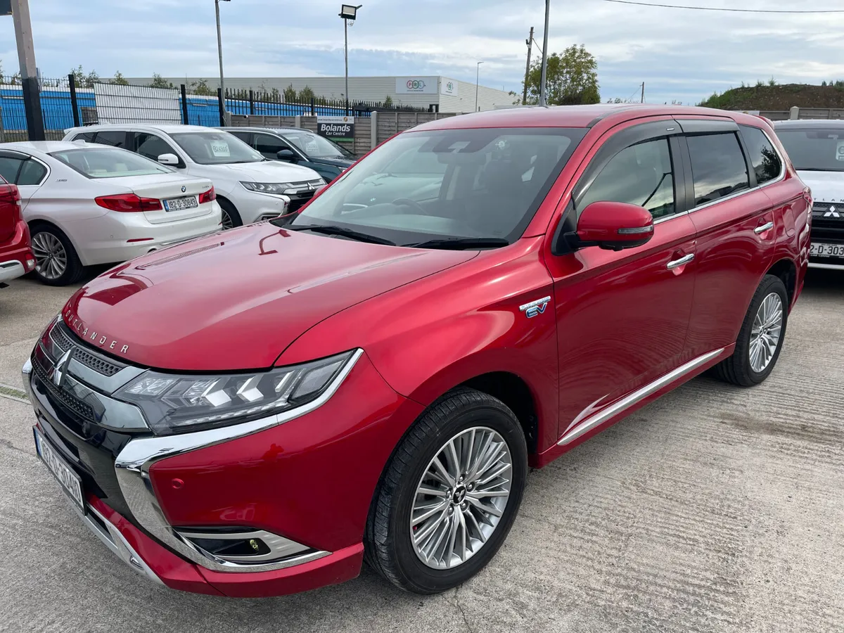 192 Mitsubishi Outlander Hybrid 2.4 Phev Automatic - Image 4