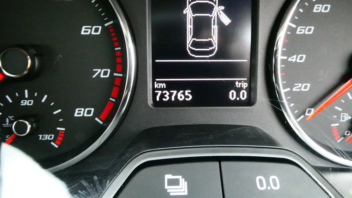 SEAT Toledo 2015 1 owner only 74k Fsh - Image 4