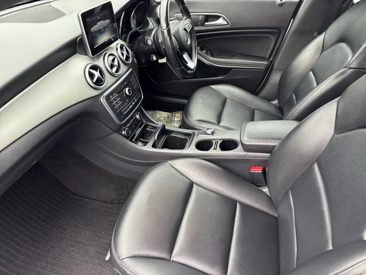 Mercedes-Benz CLA 200 CDI URBAN 4DR AUTO - Image 3