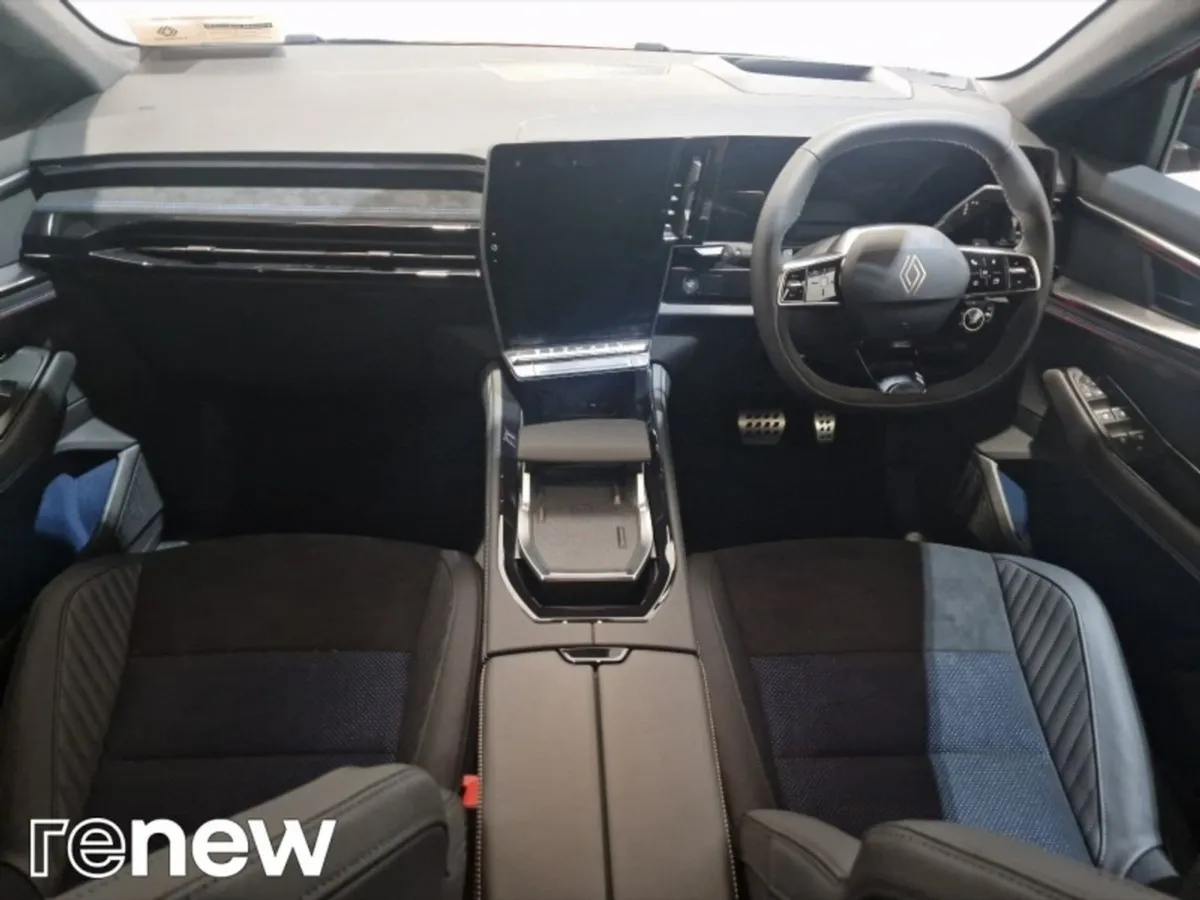 Renault Rafale E-tech Hybrid 200 Auto Esprit Alpi - Image 3