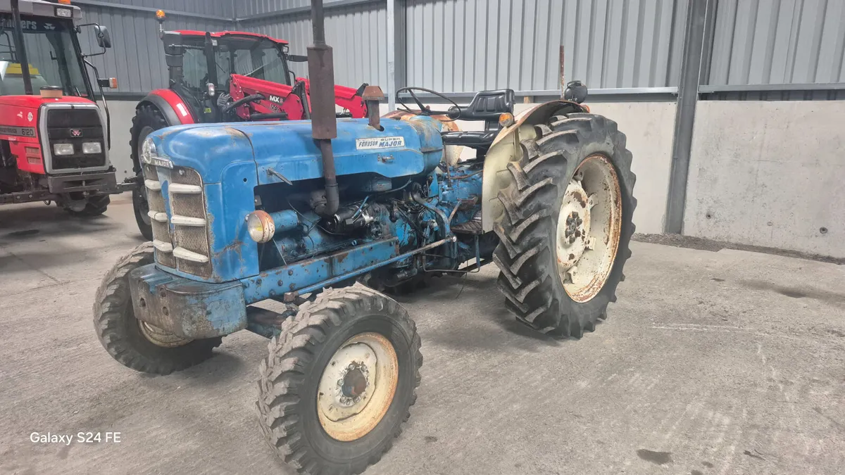 Fordson super major - Image 1