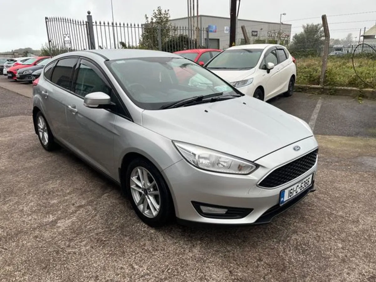 Ford Focus Style 5DR 1.5td 95ps 6spd 4DR - Image 2