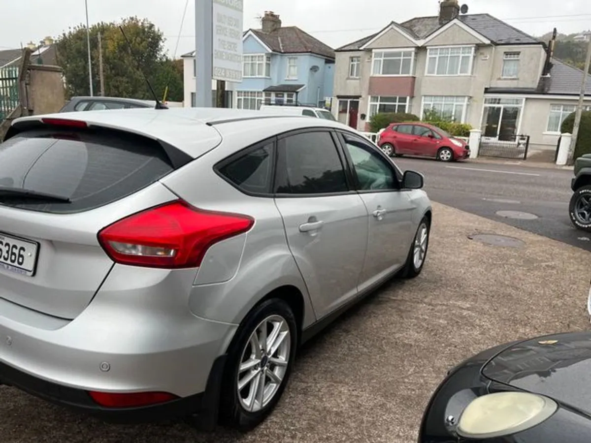 Ford Focus Style 5DR 1.5td 95ps 6spd 4DR - Image 4