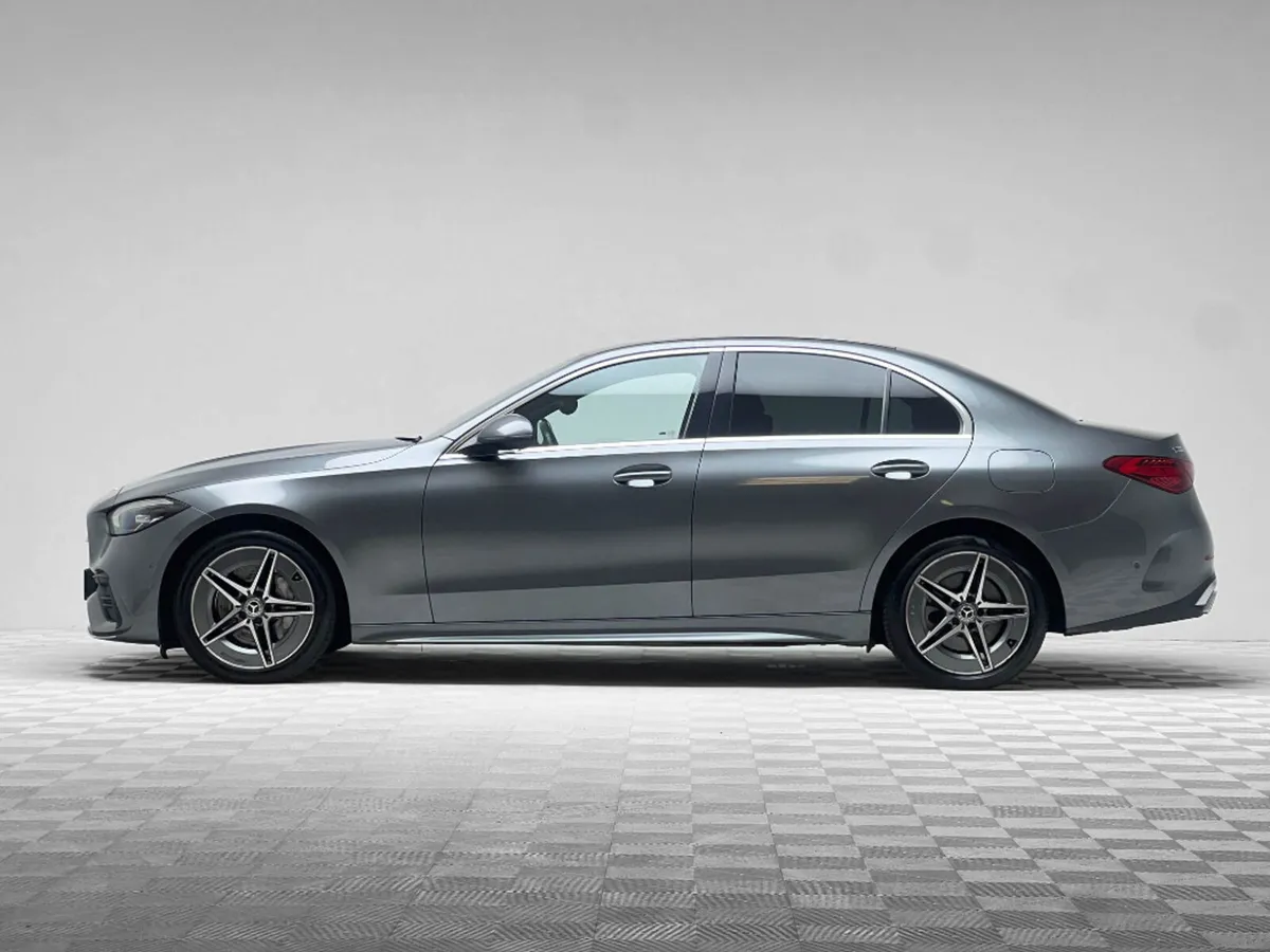 Mercedes-Benz C-Class 300E AMG LINE - Image 4