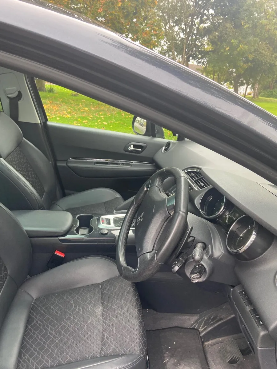 Peugeot 3008 2015 - Image 4