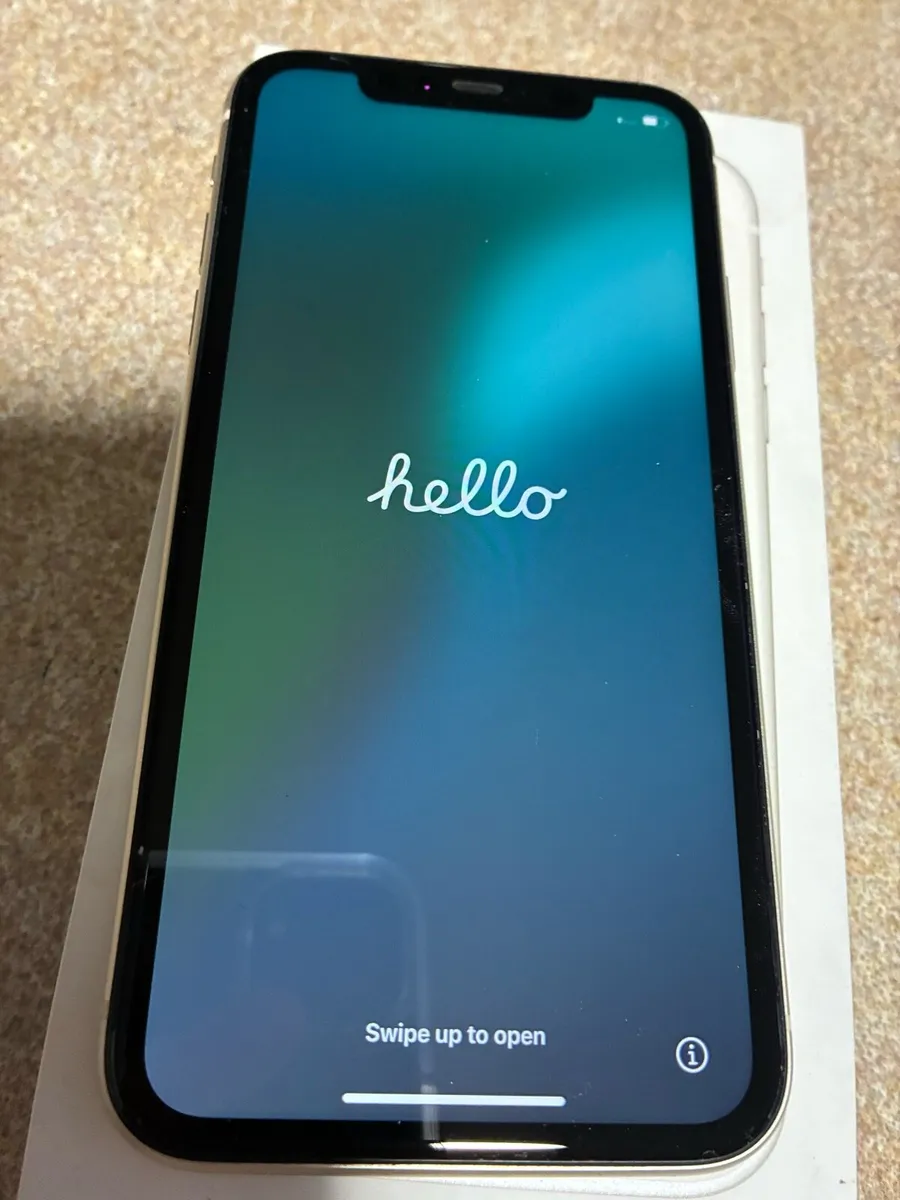iPhone 11 64GB - Image 1