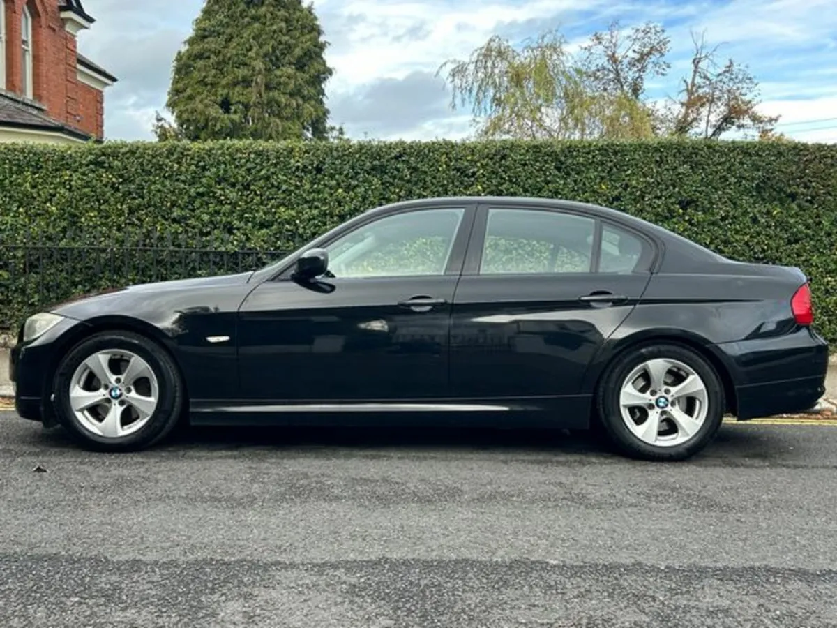 BMW 3-Series 320D Efficient Dynamics **SALE AGREED - Image 4