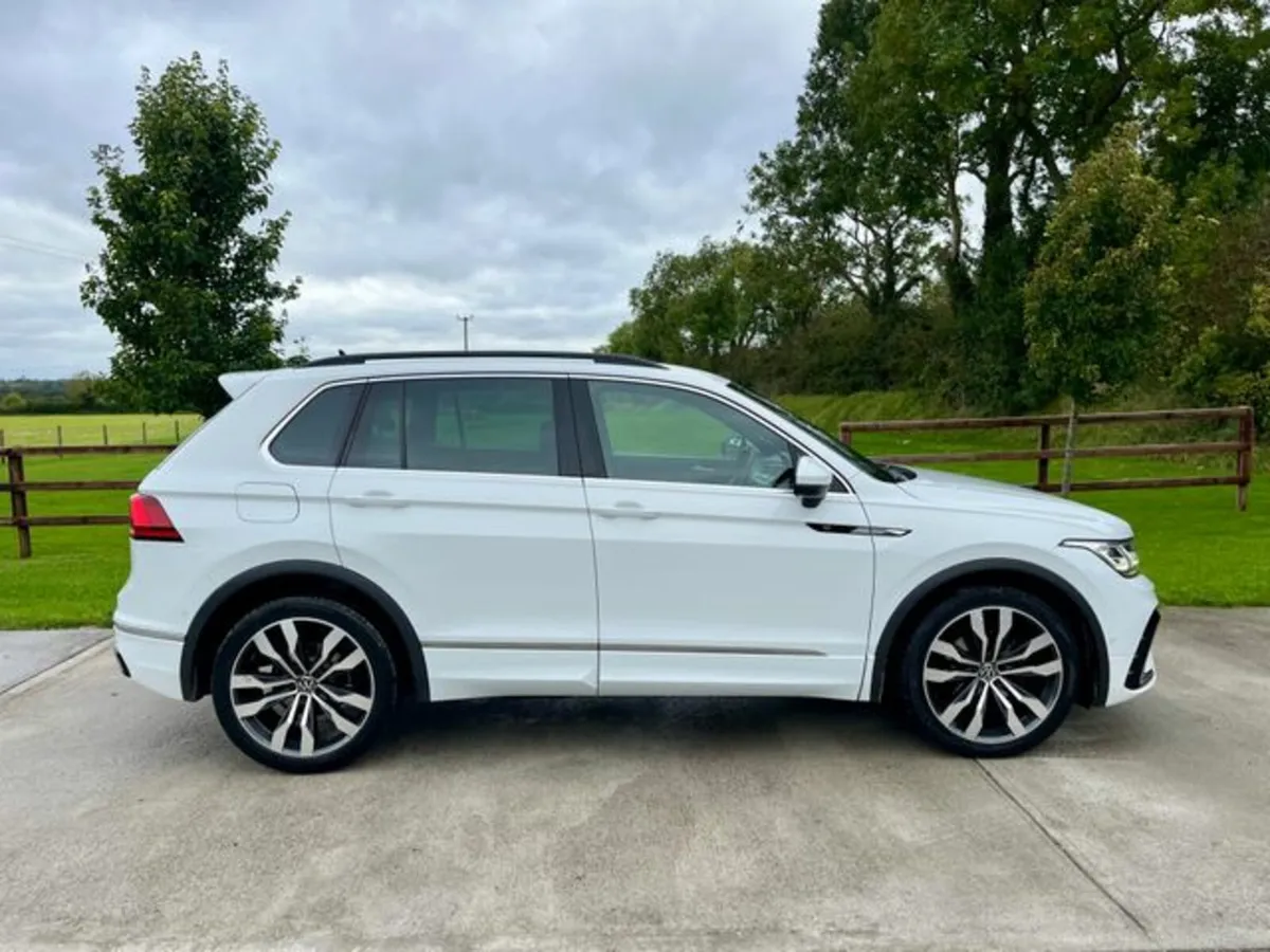 Volkswagen Tiguan R-line 2.0tdi 150HP LOW MILEAGE - Image 4