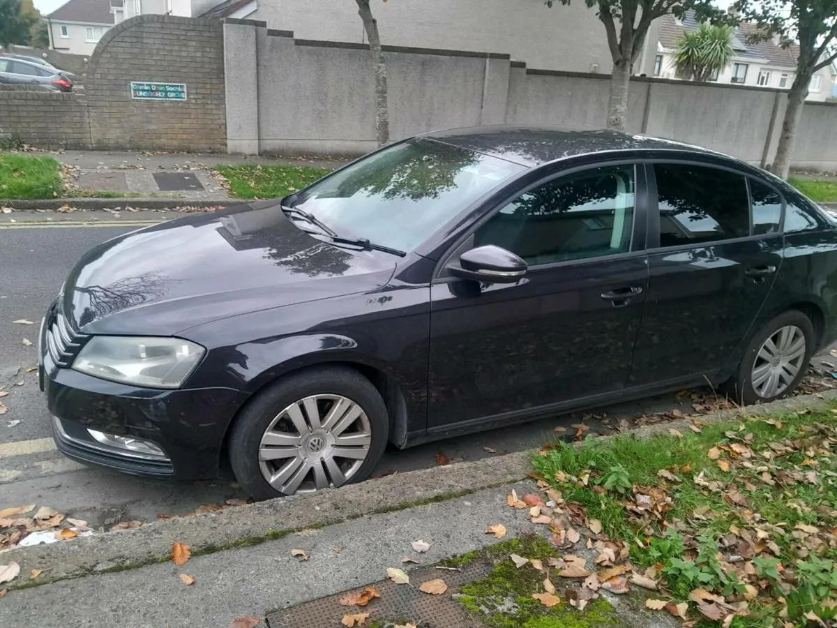Vw passat 11 toyota avensis  10 - Image 4