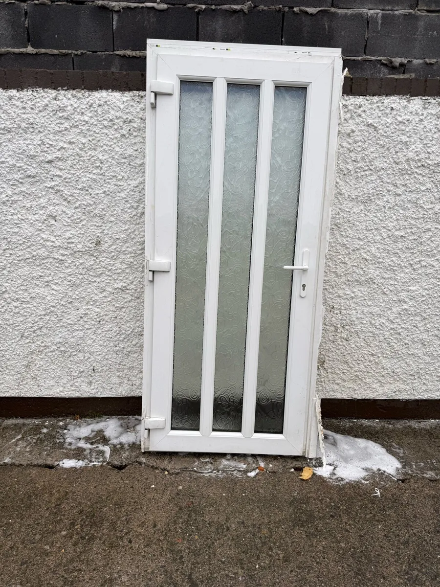 Pvc front door - Image 1