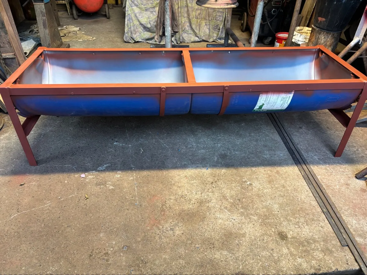 Feeding troughs - Image 2