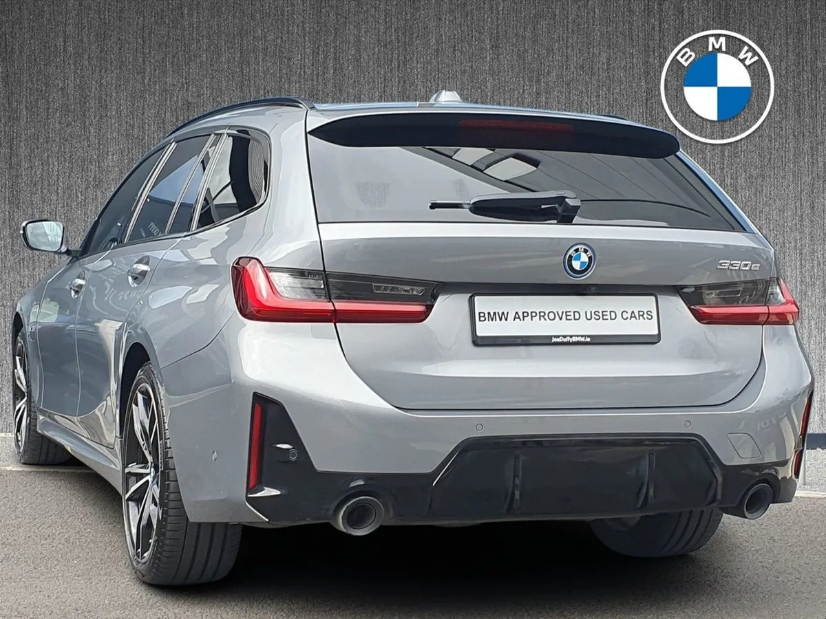 BMW 3 Series 330e M Sport Touring - Image 3