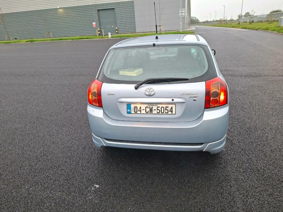 TOYOTA COROLA 2004 2.0 MANUAL only 1000Eu‼️ - Image 3