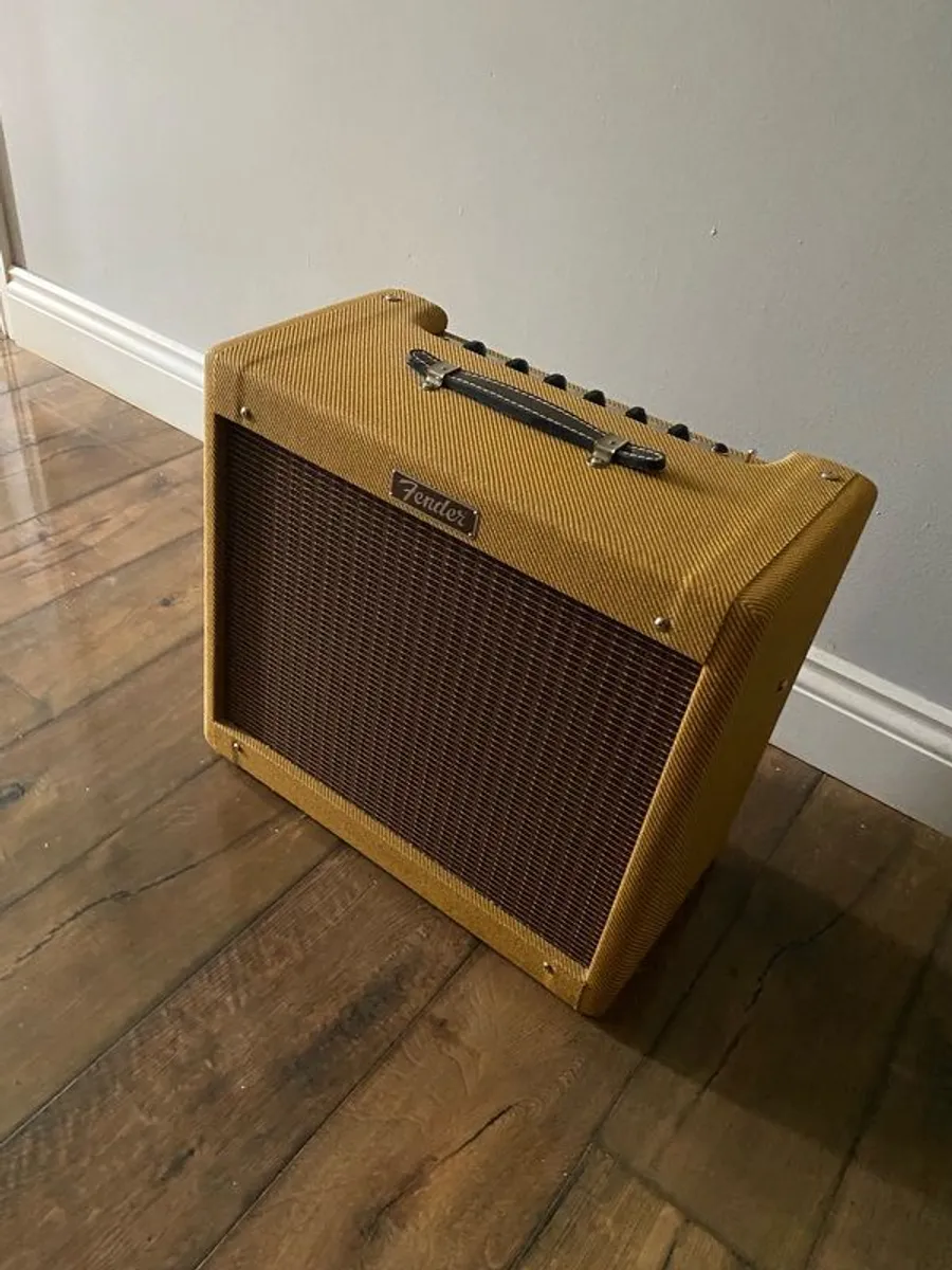 Fender Blues Jr Amp - Image 1