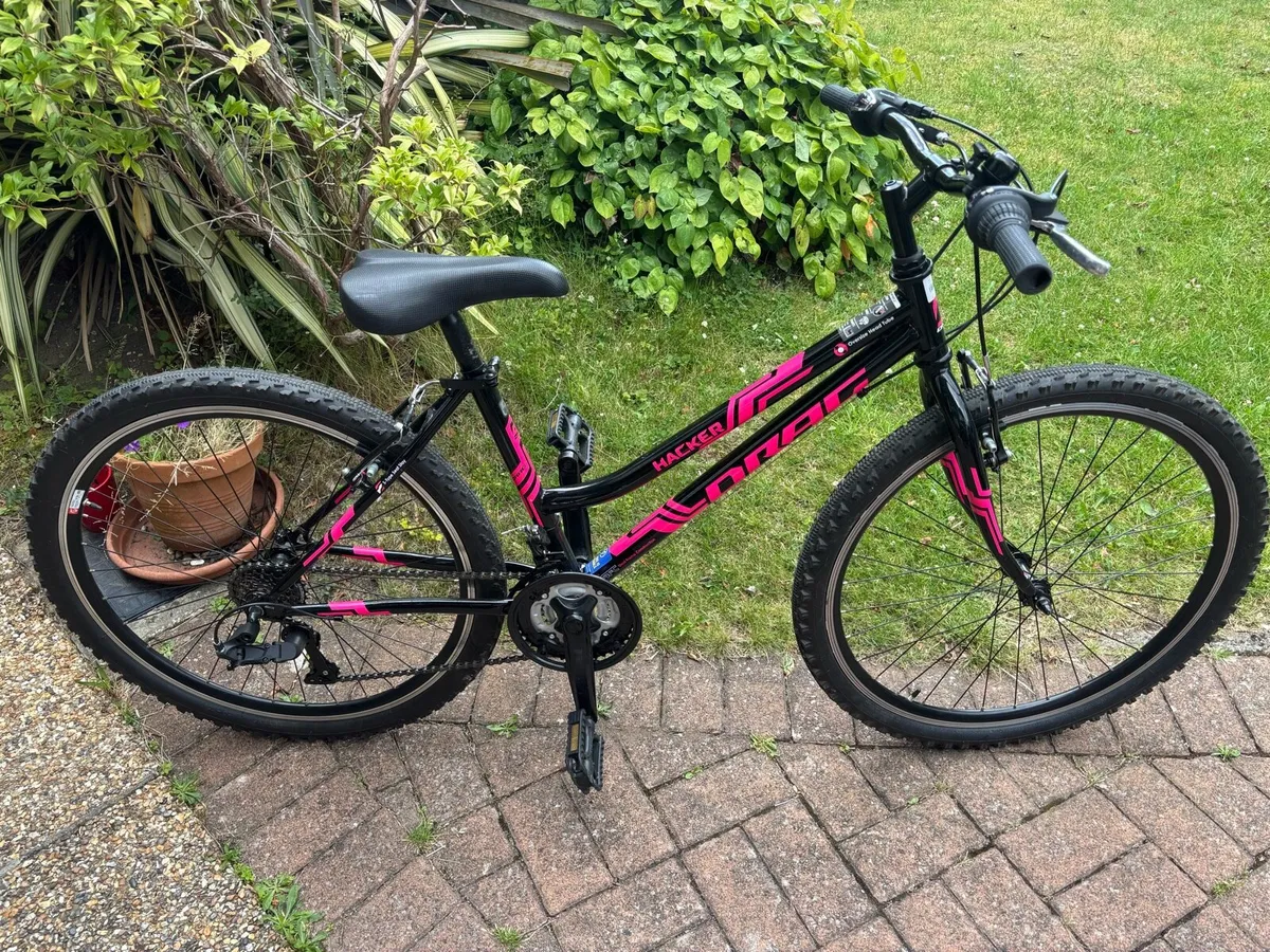 Girls Hacker bike size 26 - Image 1