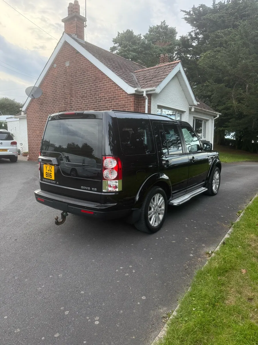 Land Rover Discovery 4 - Image 3