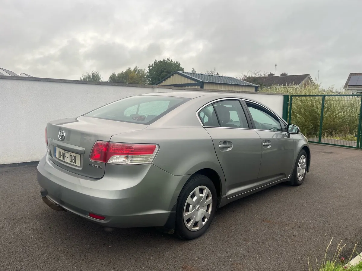 2010 Toyota Avensis 2.0 D4D - Image 4