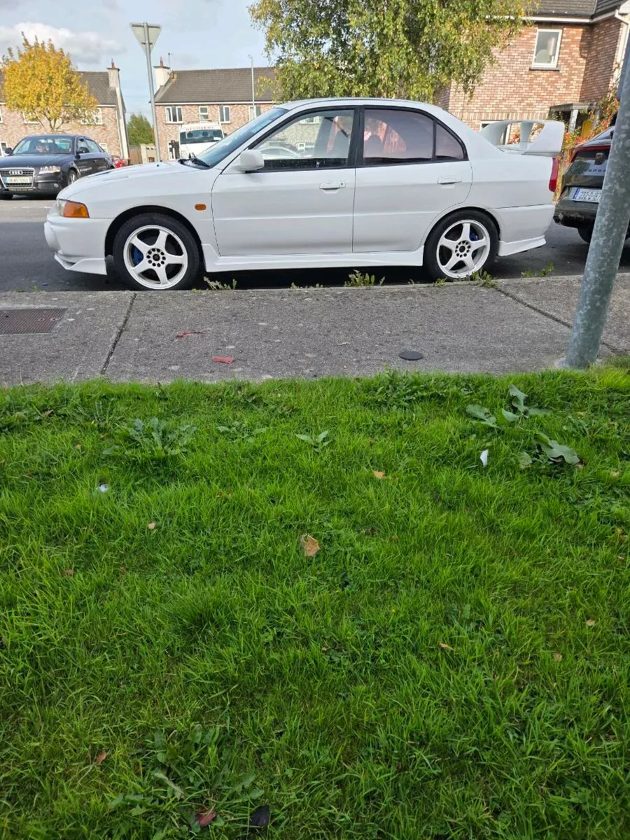 Mitsubishi evo 4 - Image 3