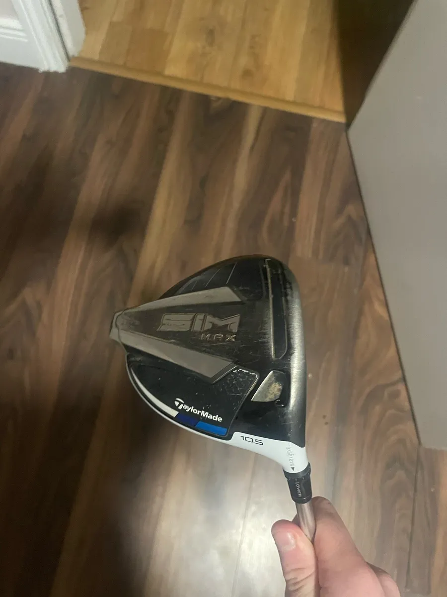 Taylormade sim max driver - Image 3