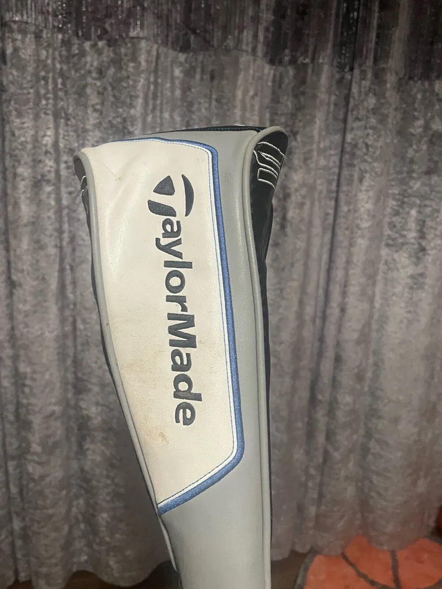 Taylormade sim max driver - Image 4