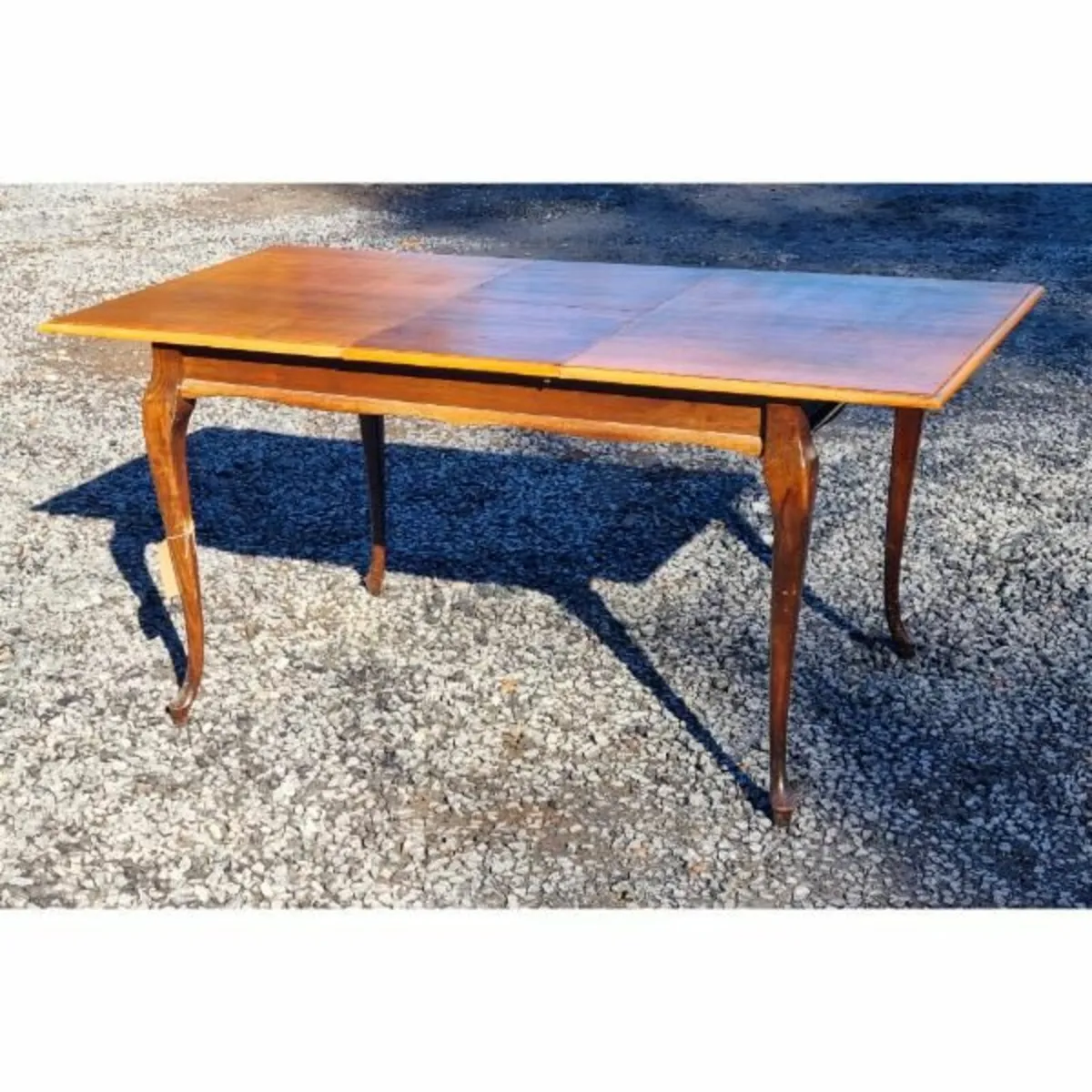 Extending Dining Table KAS854 - Image 1