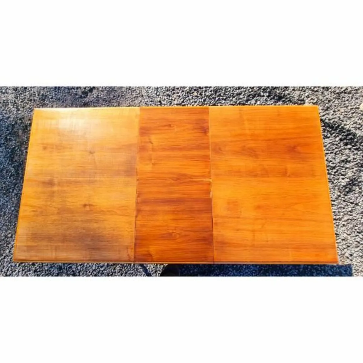 Extending Dining Table KAS854 - Image 2