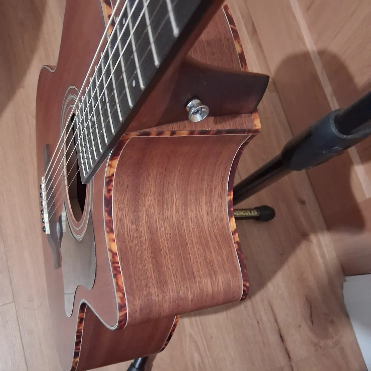 Semi Accoustic Guitar - Image 3