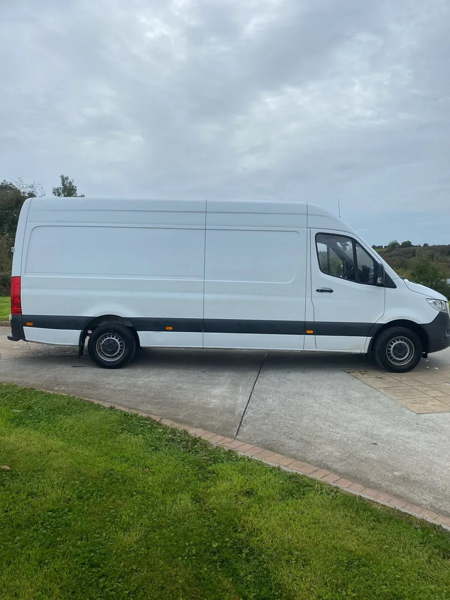 Mercedes sprinter LWB automatic - Image 3