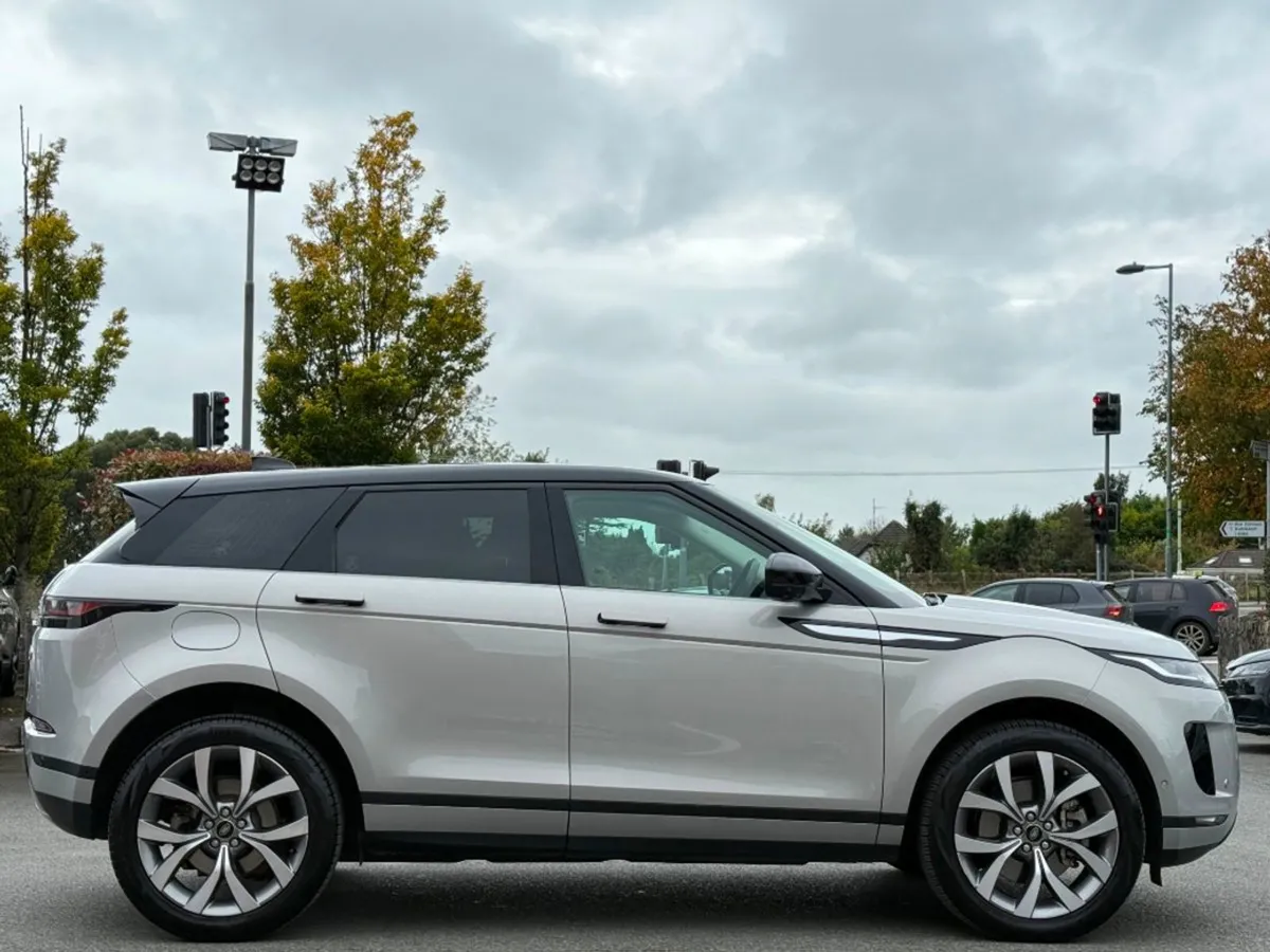 Land Rover Range Rover Evoque 1.5 Phev 300BHP Aut - Image 4