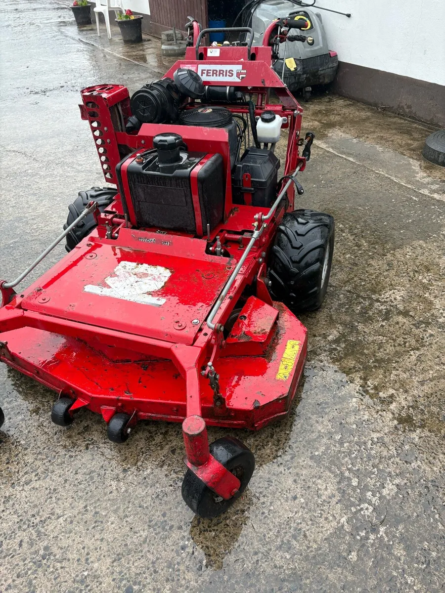 Ferris FW 35 48 inch Deck Commercial Mower - Image 3