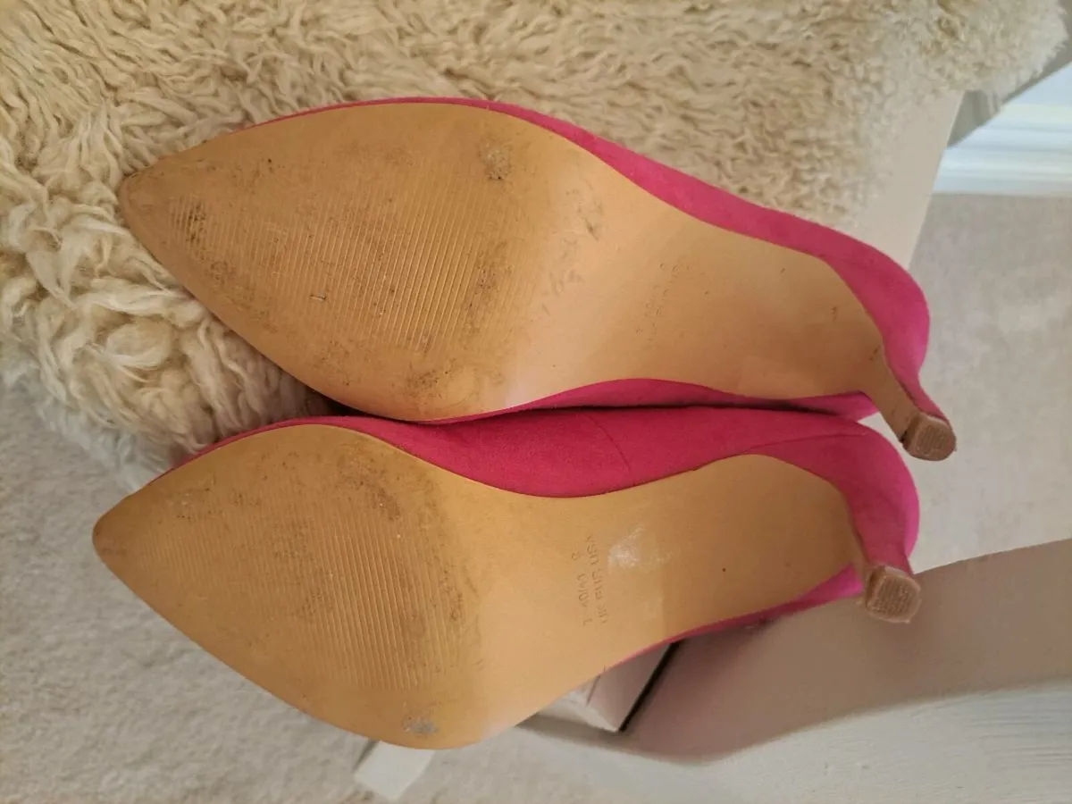 Shoes - Image 2