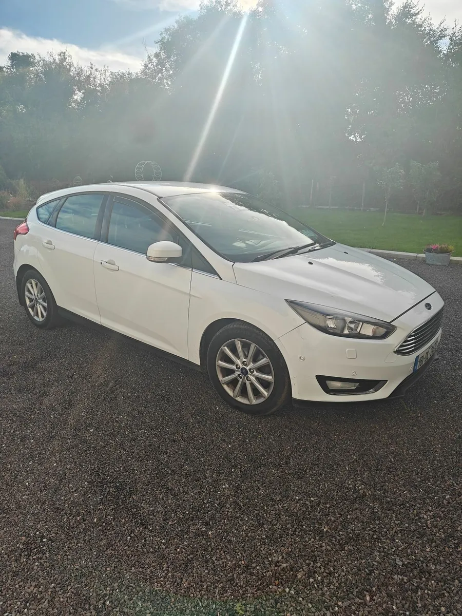 Ford Focus 2018 - Image 3