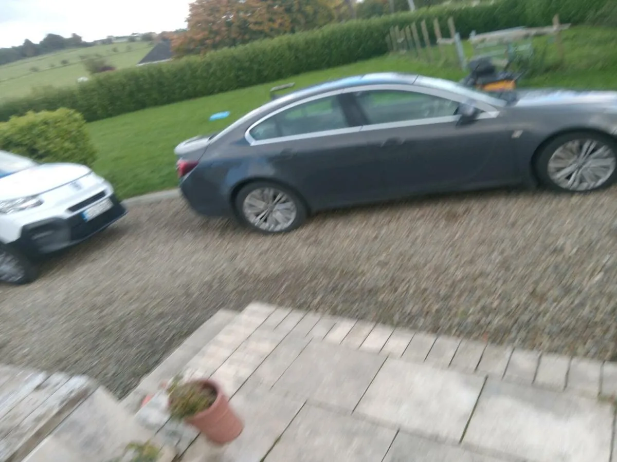 Car - Image 2