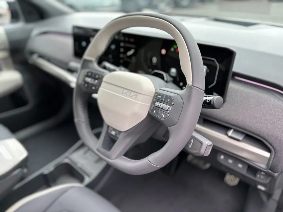 Kia EV3 GT Line - Image 2