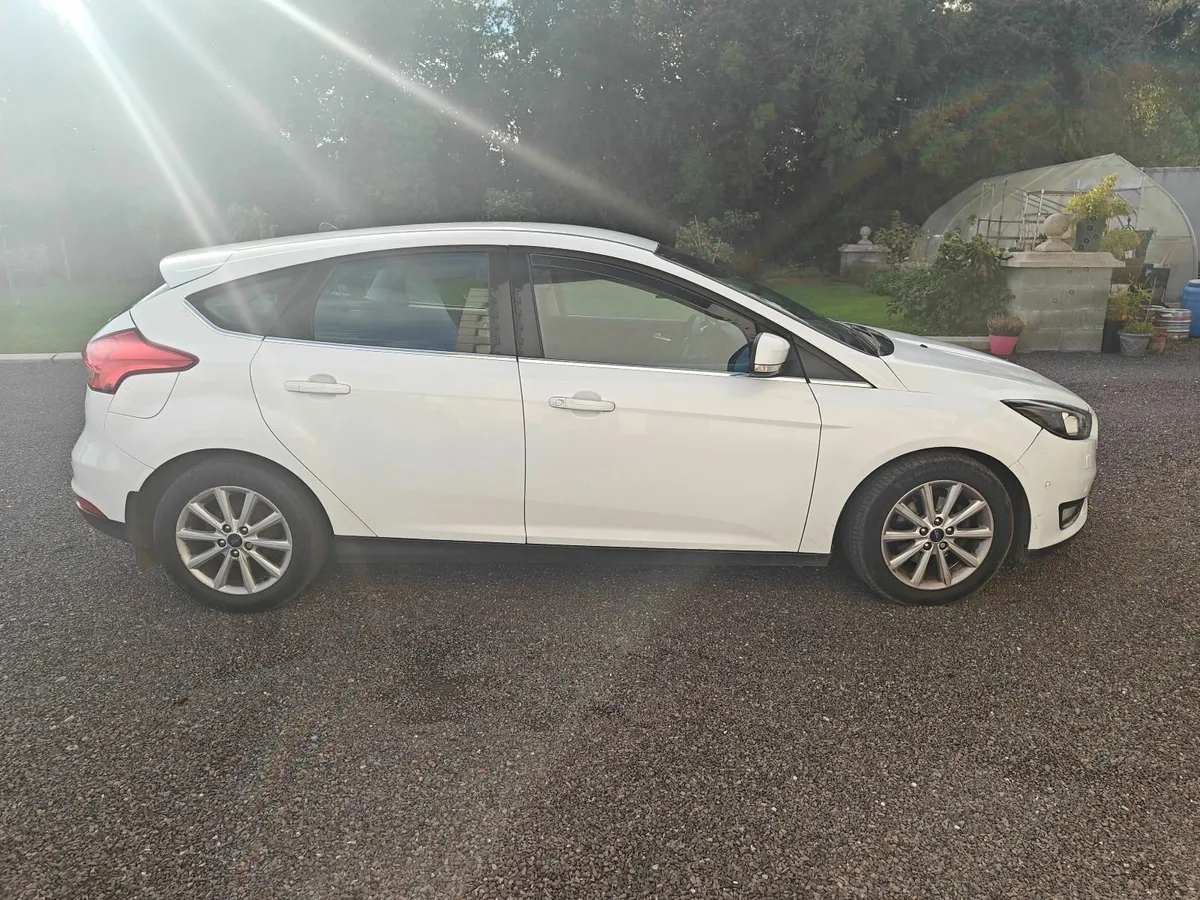 Ford Focus 2018 - Image 4