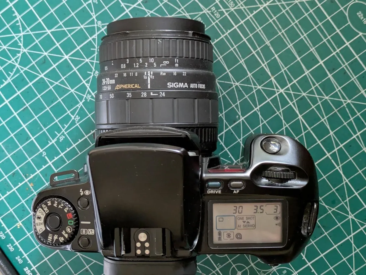 Canon EOS 100QD + Sigma 24-70/3.5-5.6 zoom lens - Image 4