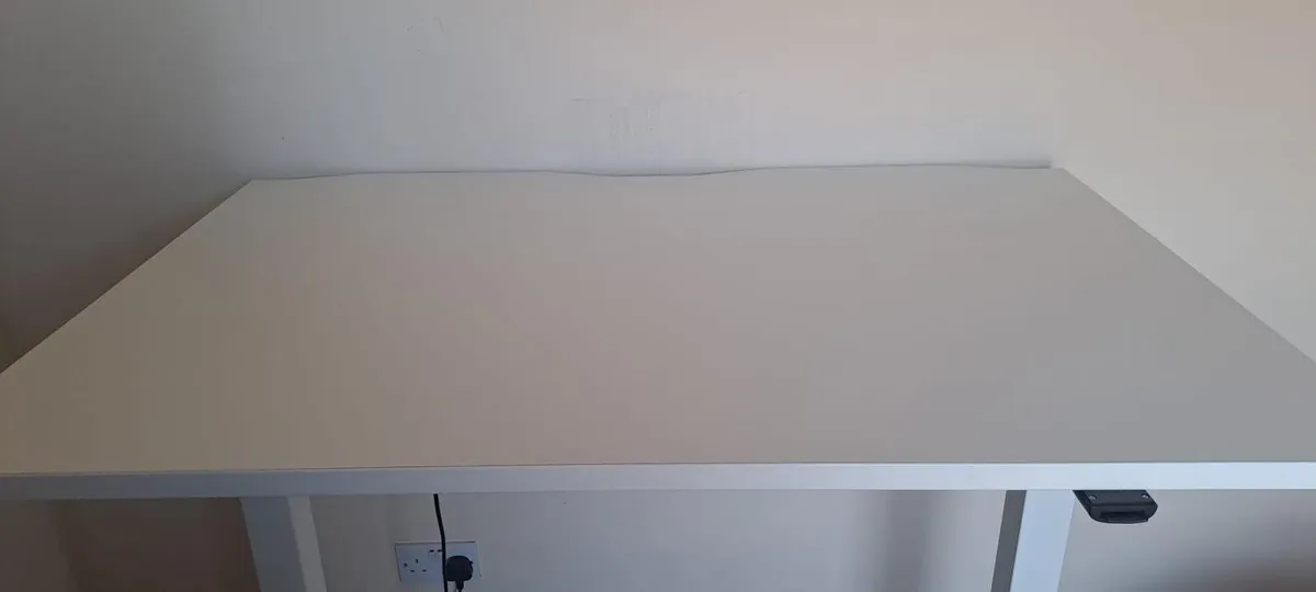 Adjustable Height Desk 80x120cm - Image 3